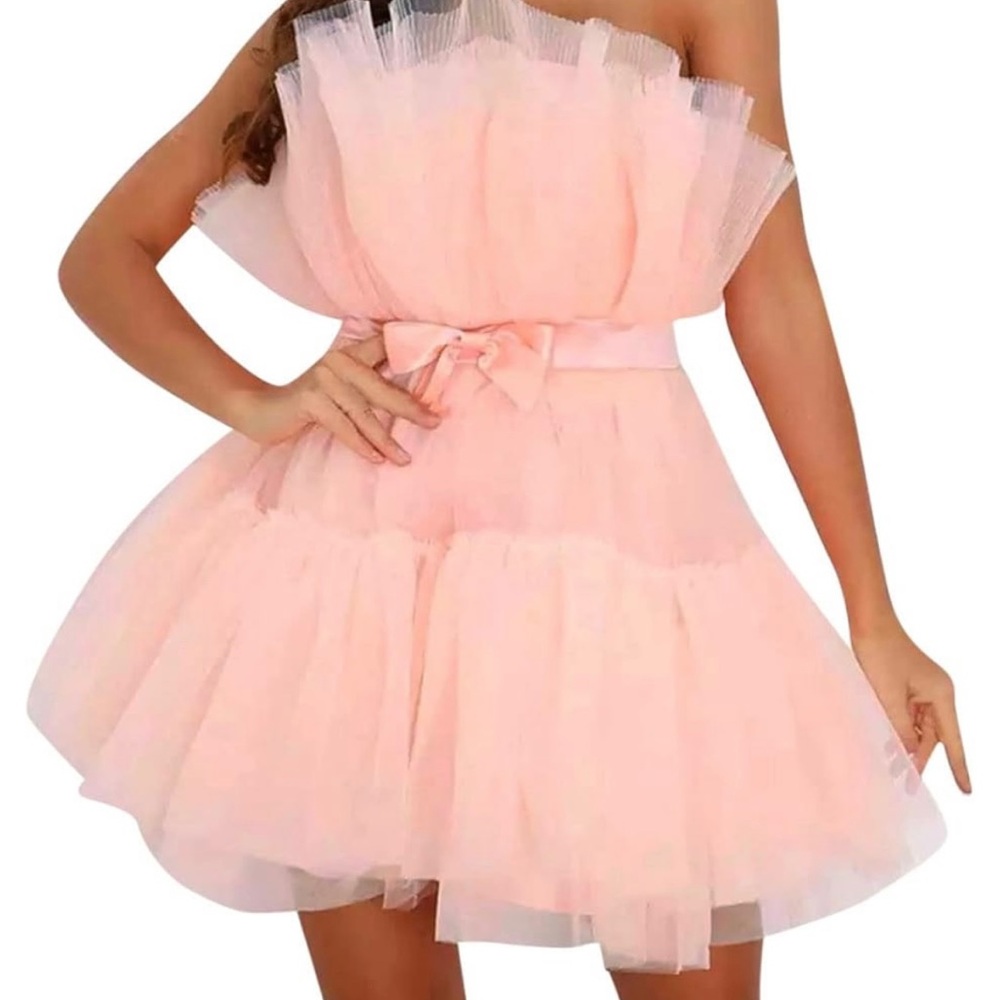 Soft Pink Strapless Tulle Minidres